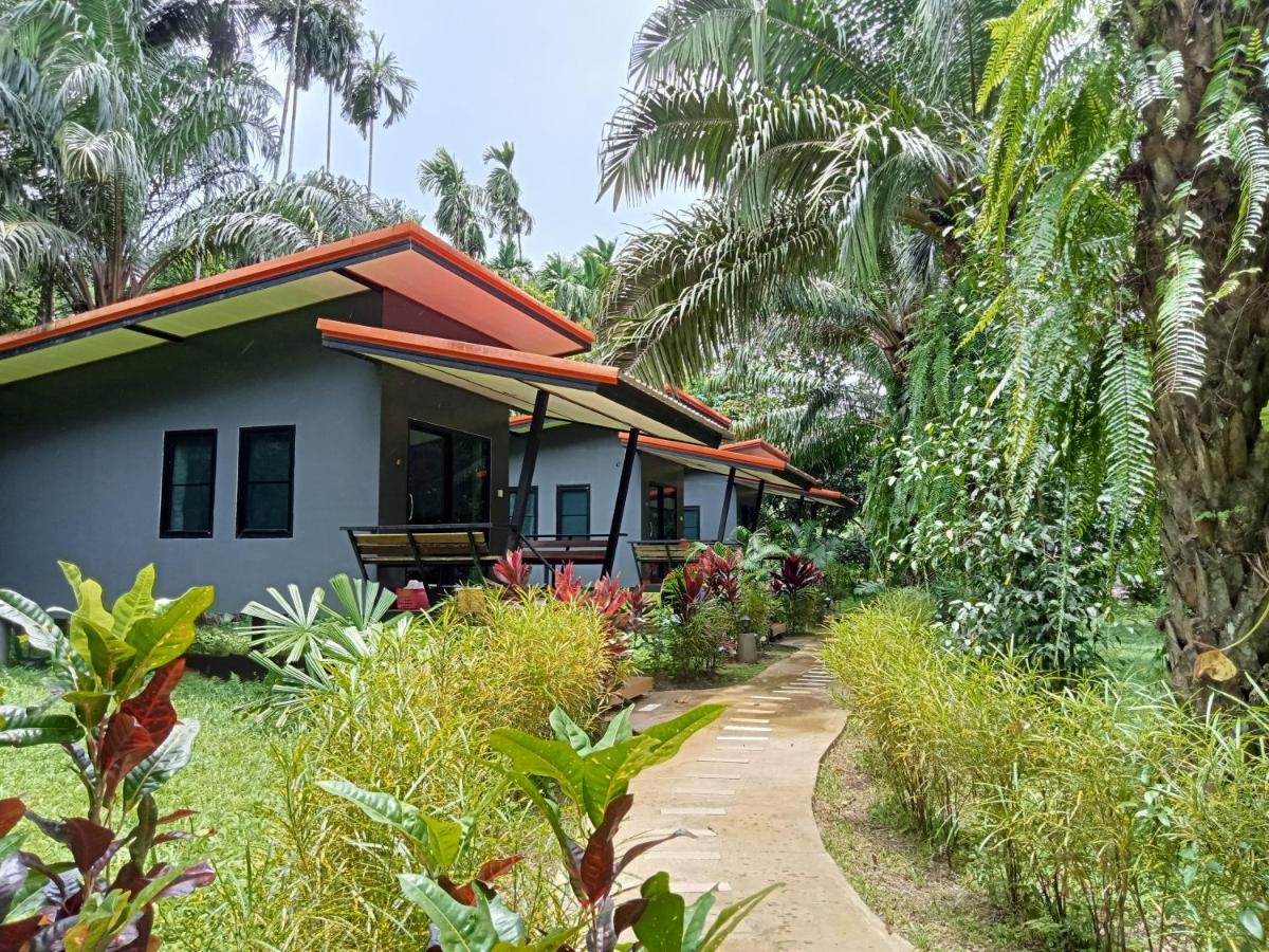 Khao Sok Palm Garden Resort Khao Sok National Park Exterior photo